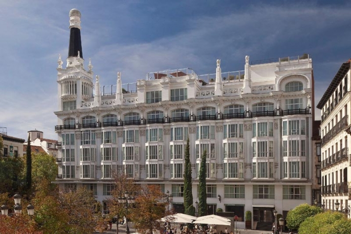 Lifestylehotel ME Madrid der Meliá Gruppe erhielt umfangreiches Facelift